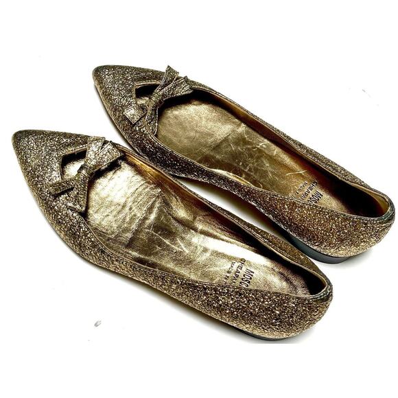 MOSCHINO CHEAPandCHIC Gold Crackled Leather 5/8” Heels BOW Flats Sz 36 Pointy - Picture 4 of 12